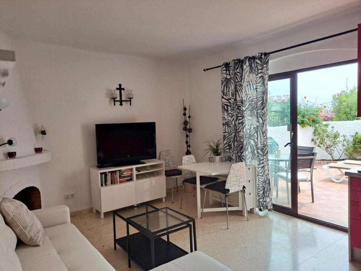Appartement Capistrano Pueblo 106A Menyber à Nerja Extérieur photo